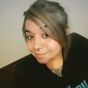 Meet your Posher, Celina